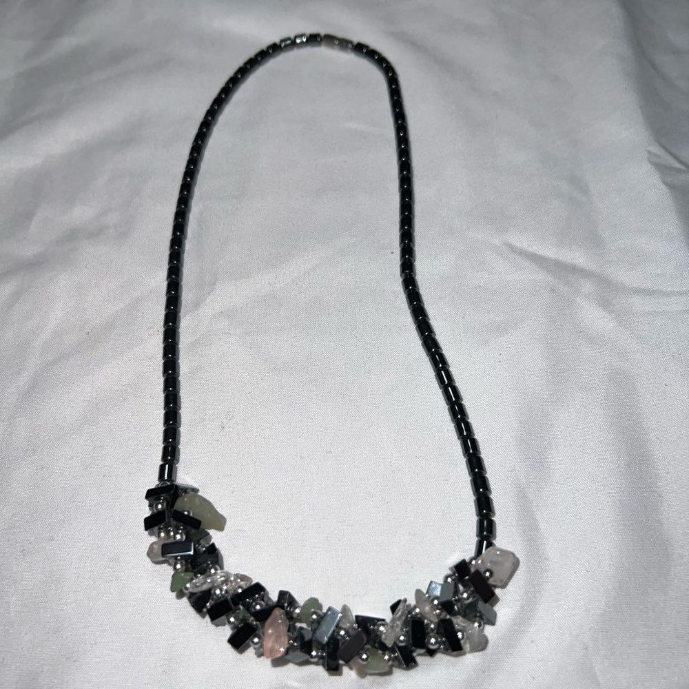 Hematite And Chunky Gemstone Chips Necklace